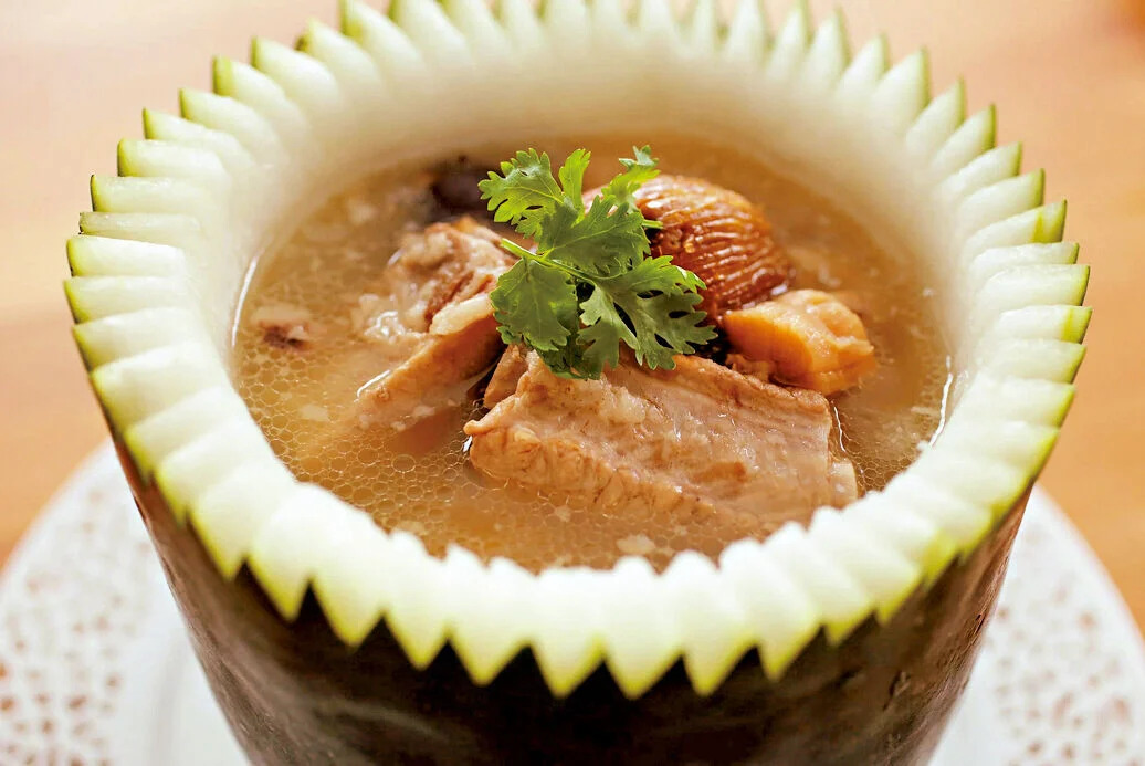 夏天補水陷阱：高水分食物點揀？